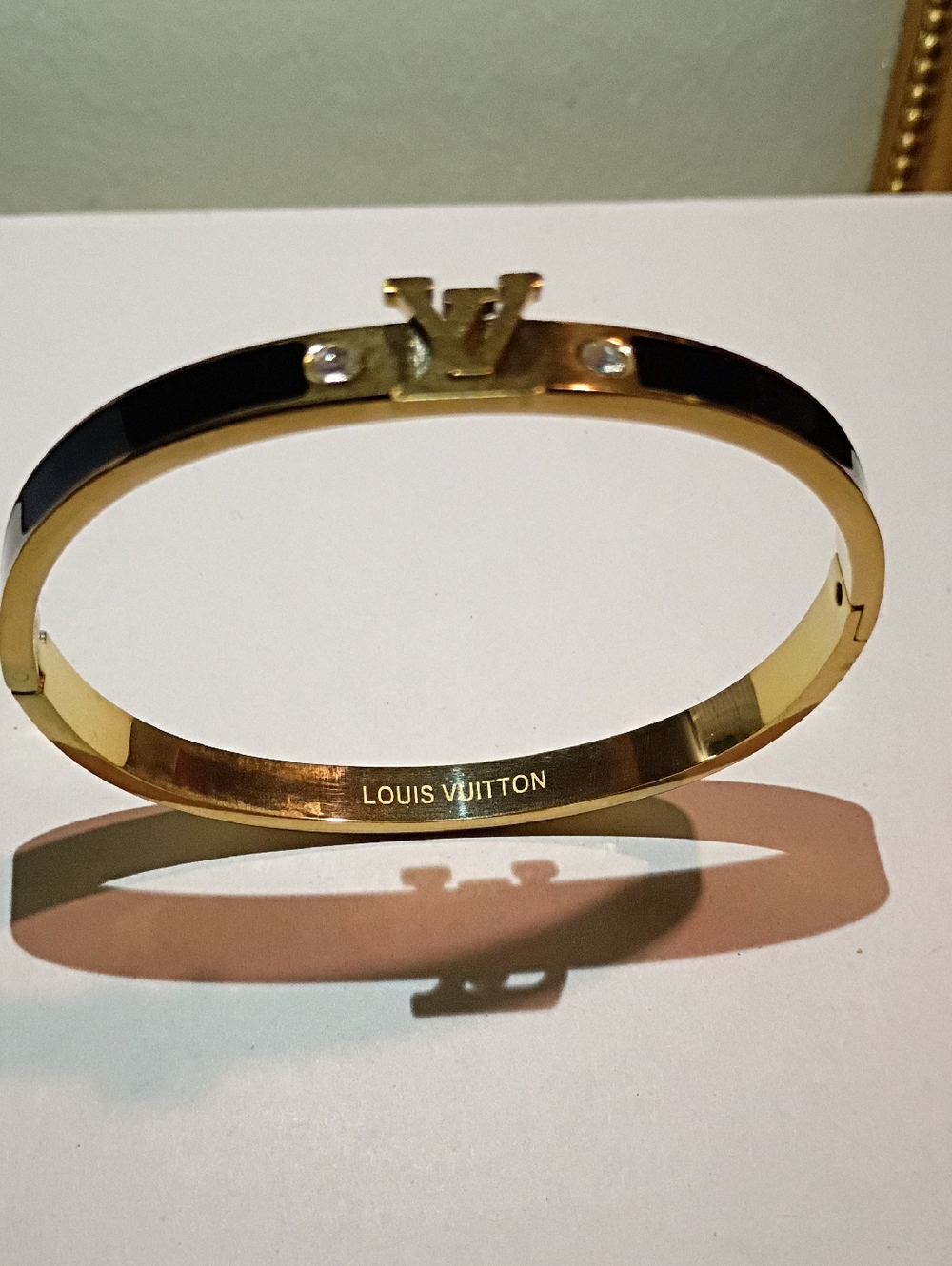 New Black and Gold Bangle Bracelet - Picture 6 of 8